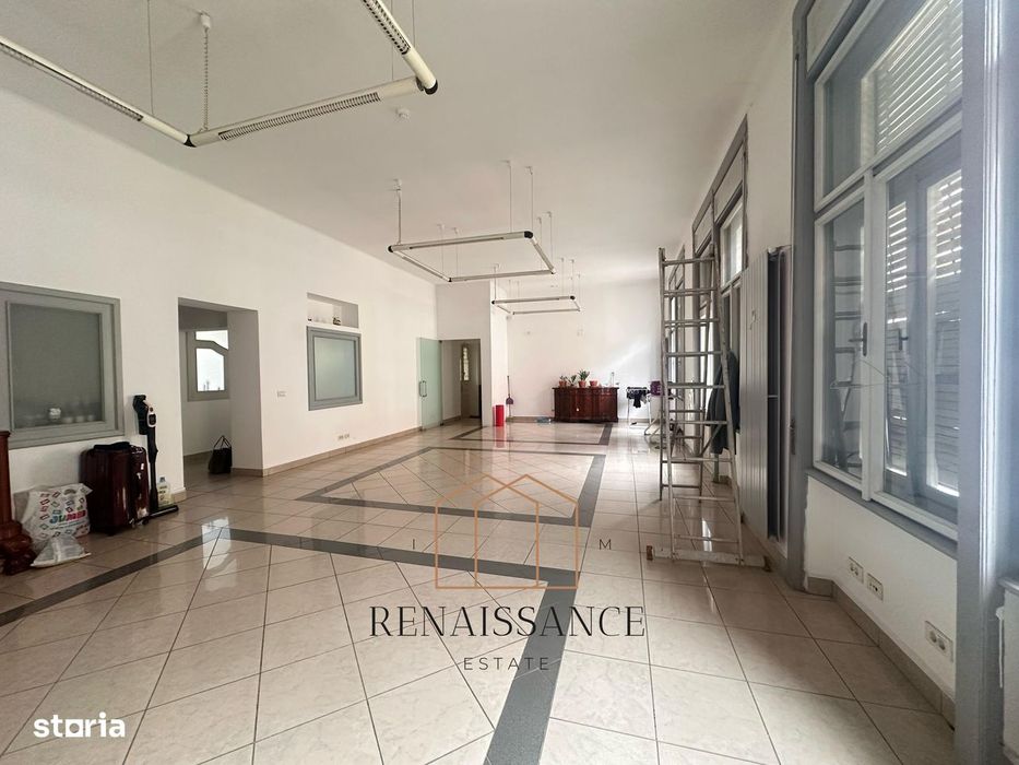 Piata Unirii 4 Camere | 180mp Etaj 2/3 | Palatul Bruck - renovat