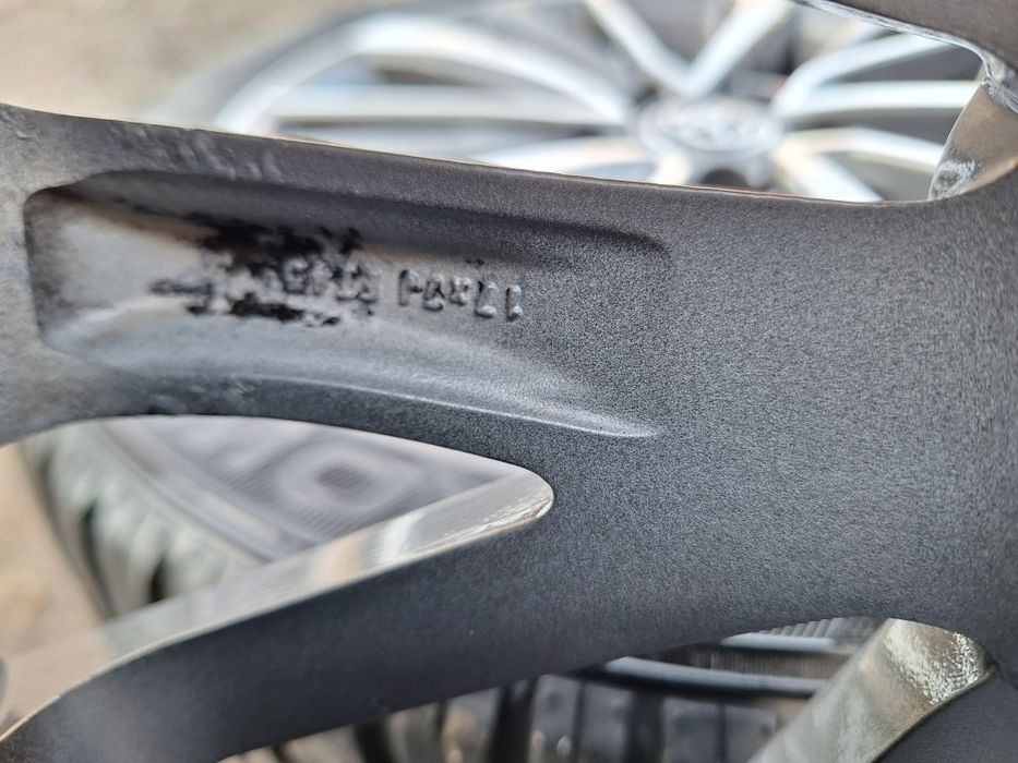 Тойота-17цола-5/114,3-с датчици-оригиналн