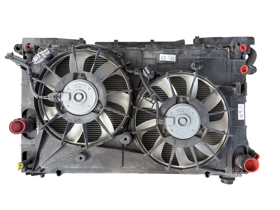 Set radiatoare cu electroventilator Toyota Auris E180 2013 cod 164000T240 167110T090 8845002430 G901002010