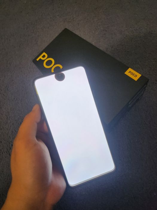 Poco f6 12/512 gb
