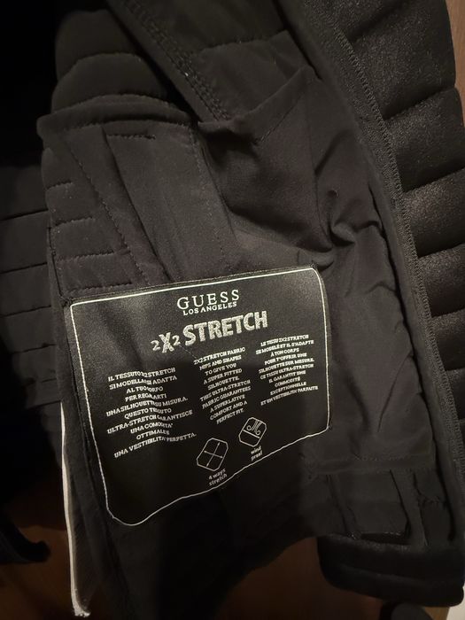 Късо Яке Guess XS