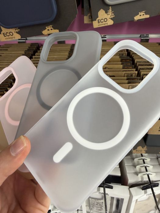 iPhone 16 Pro,iPhone 16 Pro Max матиран силикон с MAGSAFE