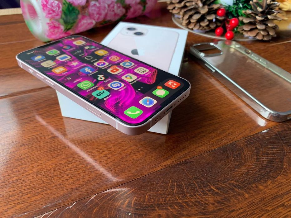 iPhone 13 Pink 128GB impecabil