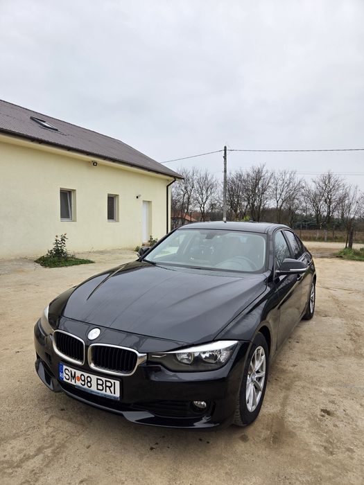 BMW 318D F30 sedan