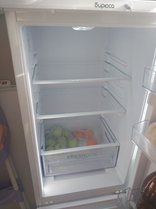 Холодильник Бирюса