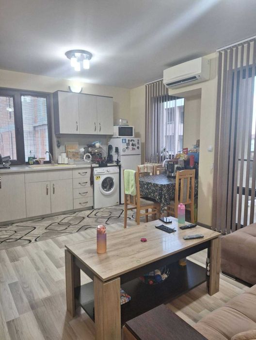 Продава се Двустаен апартамент в Асеновград - 60 кв.м за 1445 €/кв.м - Снимка #2