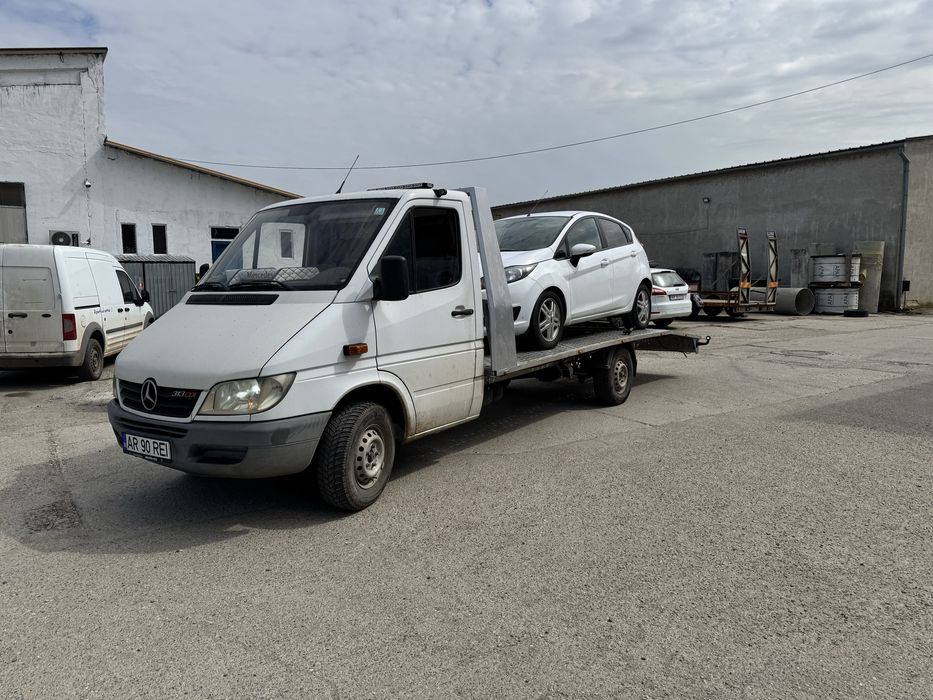 Tractari auto și depanări non-stop