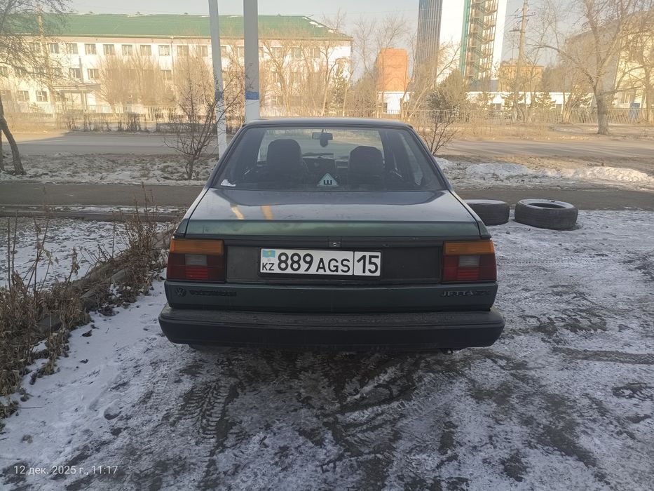 Volkswagen Jetta сел и поехал