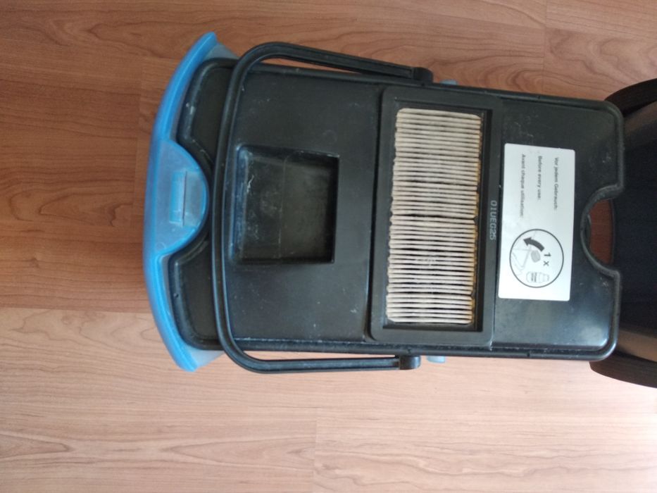 Продам пылесос"Karcher"