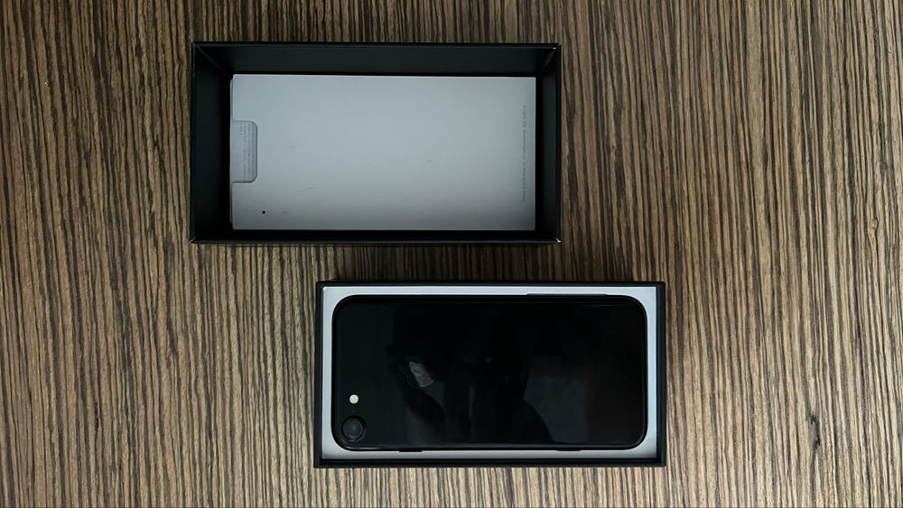 Iphone 7 на 128 ГБ за 10К