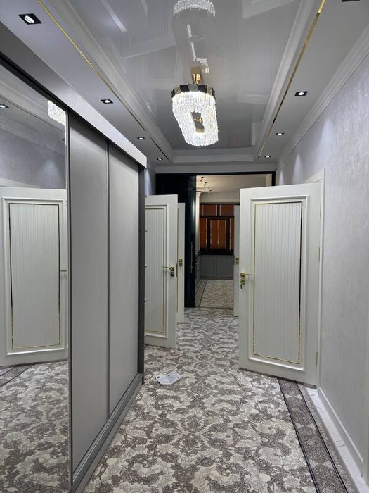 Новастройка 4 хона 4 этаж Аэропортда йулида жойлашган.Агентство