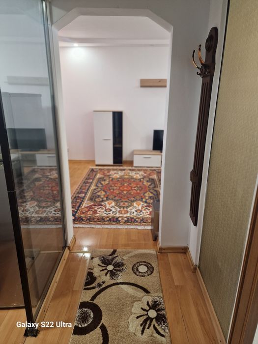 Inchiriez garsoniera