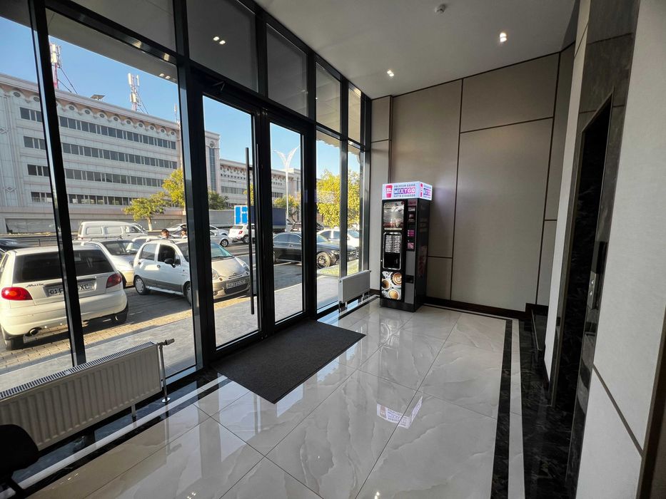 Аренда офисов в Бадамзаре: стильный бизнес-центр Massimo (55)