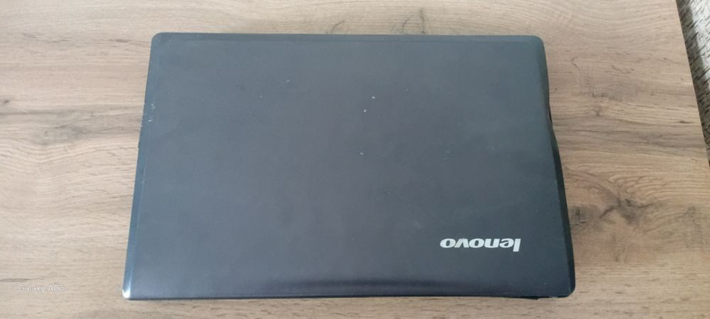 Ноутбук Lenovo продам