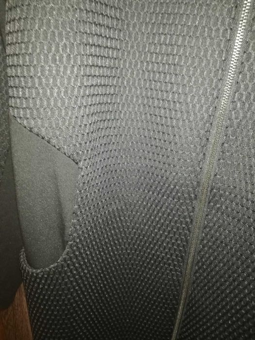 Черен дамски тренч