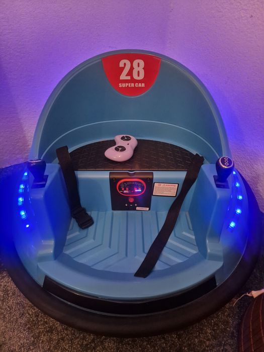 Masinuță Super Car cu telecomandă electrică