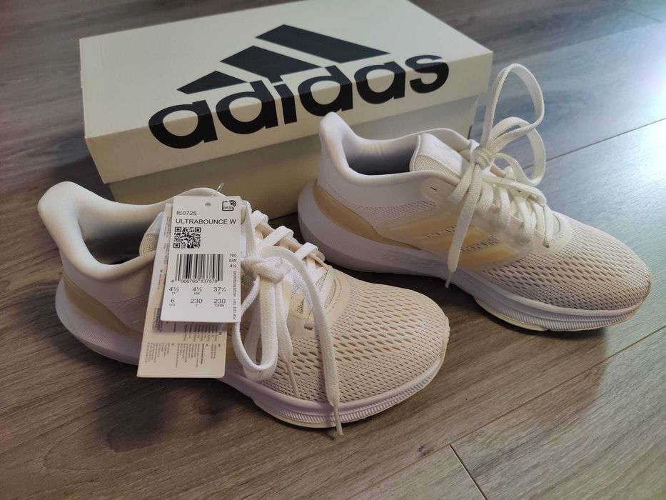 Pantofi sport pentru alergare ADIDAS ULTRABOUNCE W