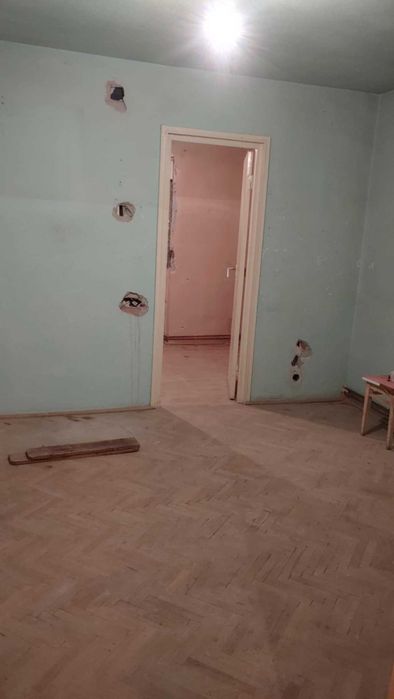 Apartament cu 2 camere, etaj 1, Tarnaveni,zona Frumoasa