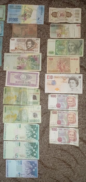 Lot  Bancnote Vechi și Curente / Numistica