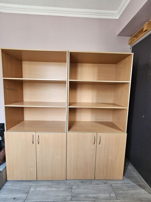 Продам  шкаф большой