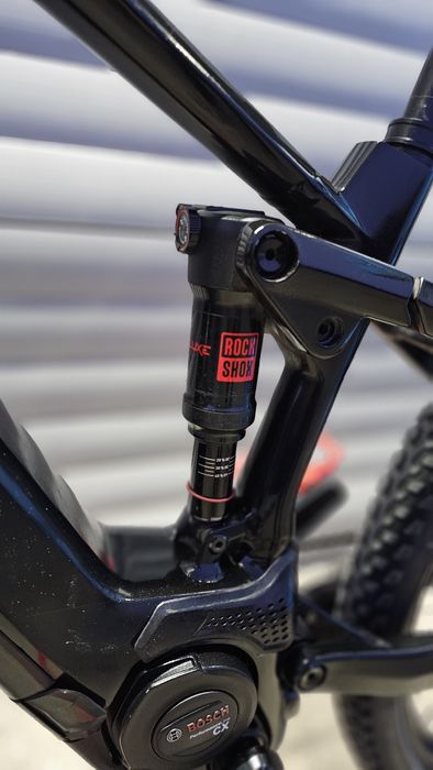 29" cube stereo hybrid