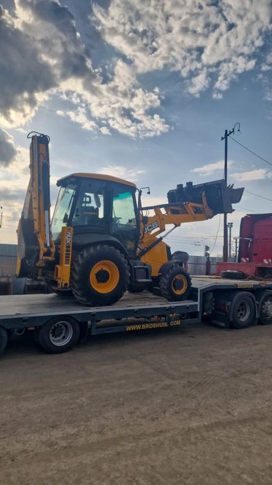 Inchiriez Buldoexcavator