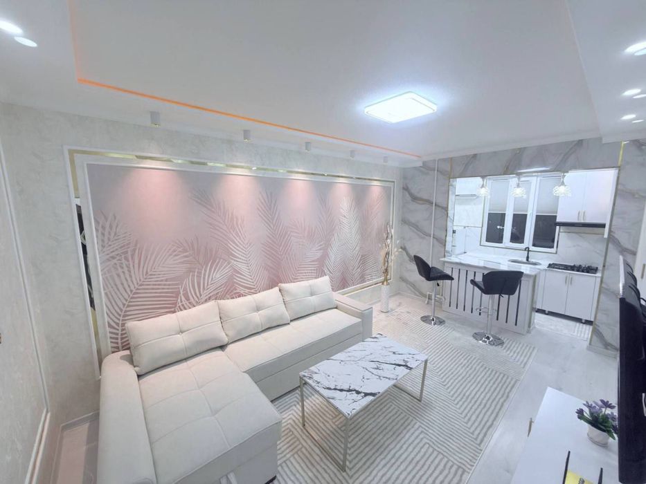 Срочно Чиланзар 10 Media Park продам 1в2/3/4 балкон 1,5/3 Мебель-Тех.