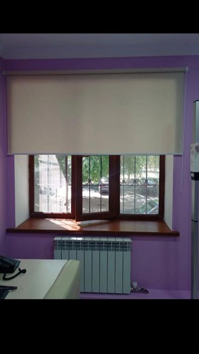 Жалюзи ролл штор артүрлісі бар