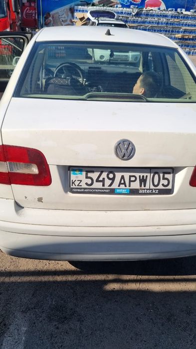 Срочна продам машину