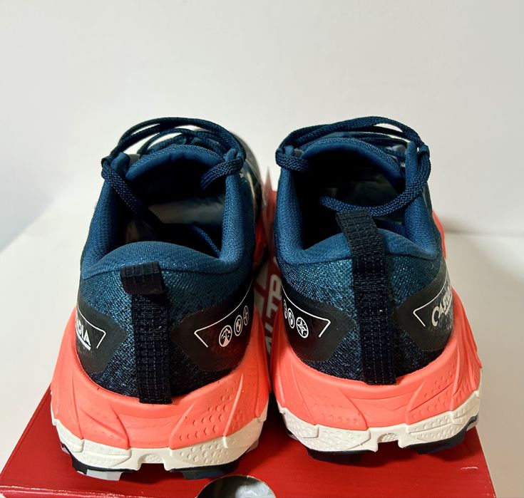 Brooks Cascadia 18 nr 45 trail running trekking drumetii hiking