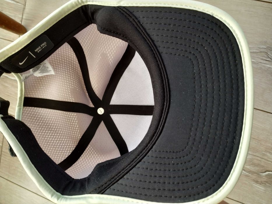 Спортна шапка NIKE