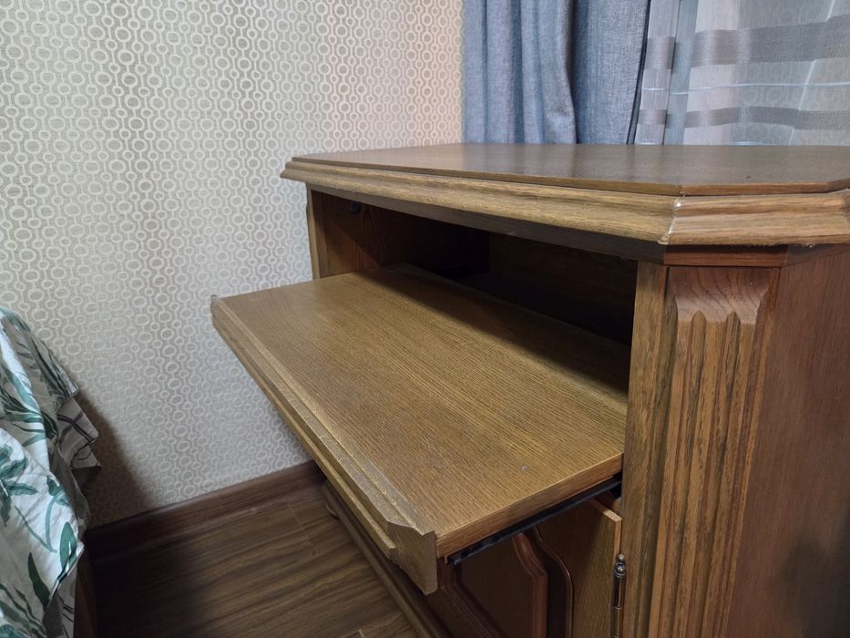 Тумба под телевизор