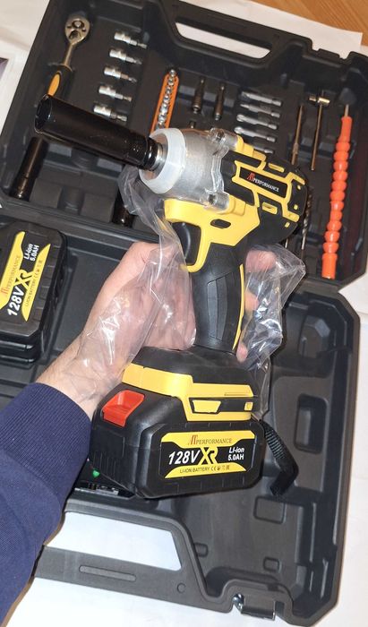 Aparat desfacut prezoane pistol de impact puternic cu trusa NOU SIGILAT