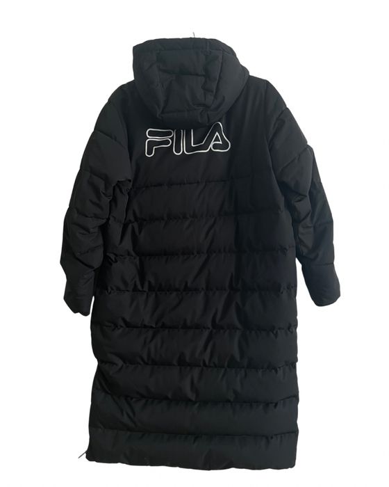 Продам куртку FILA