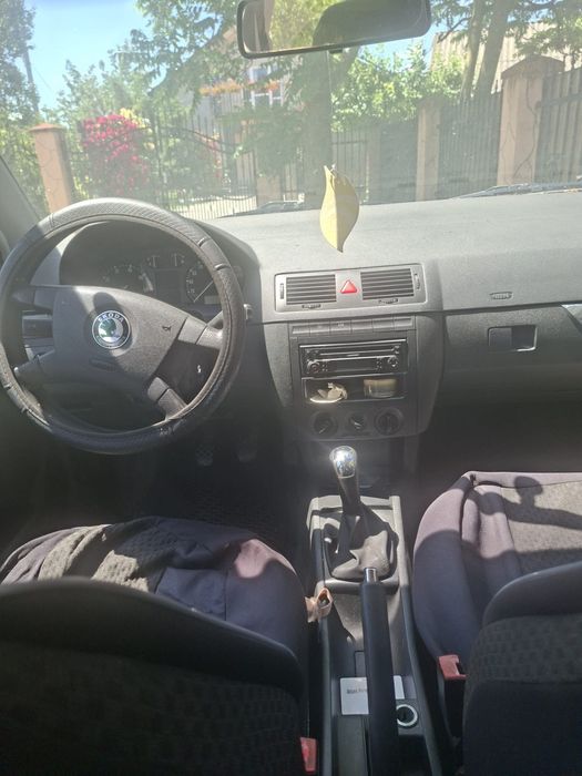 SKODA Fabia 2004 — imagine 5