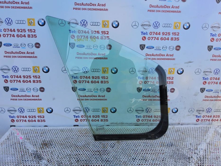 Geam usa dreapta Renault Trafic 2014-2020 Opel Vivaro Nissan nv300 geam ușa pasager