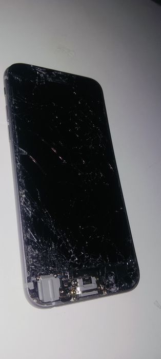 IPhone 6 s в не рабочем состоянии
