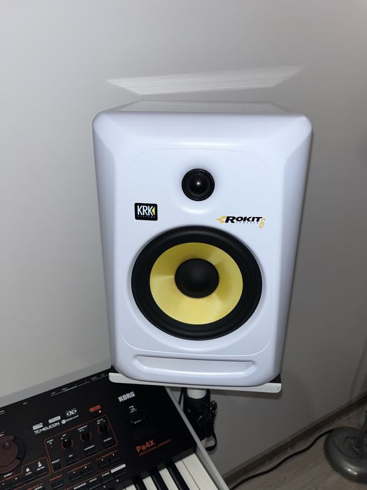 Boxe active KRK Rokit 6