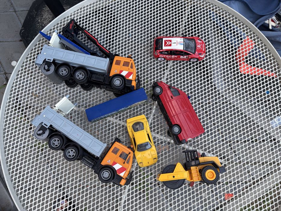 Seturi LEGO City / Creator - Colecție vehicule (avion, pompieri, poliție, rulotă etc.)