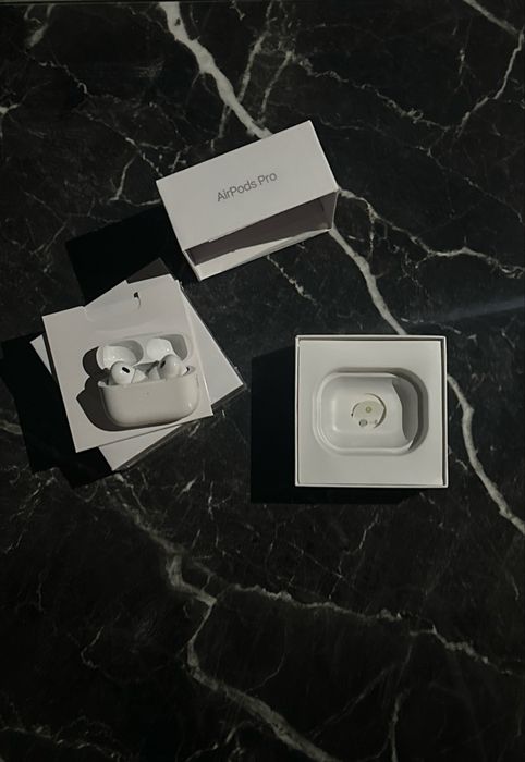 airpods pro 2 noise cancelling