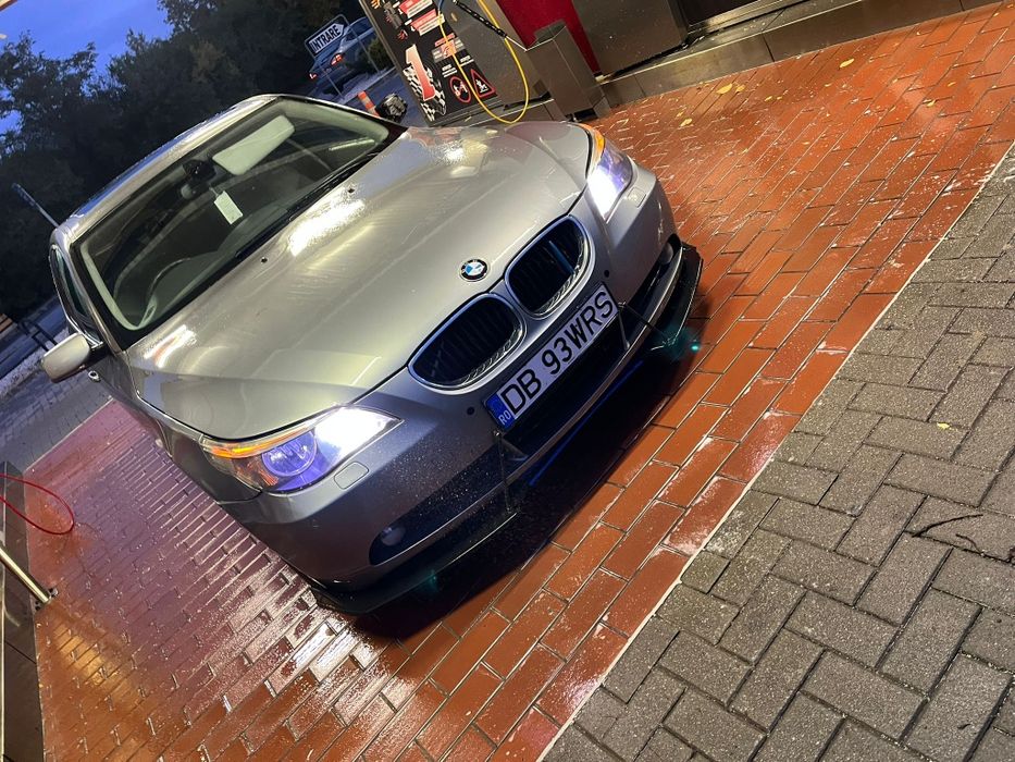 Dezmembrez BMW e60 525i automat