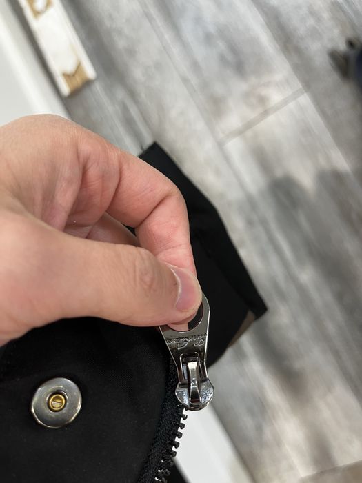 Продам куртку от Loro Piana