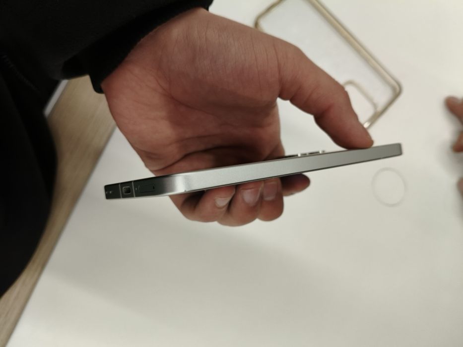 В продаже Reno 14 12/512