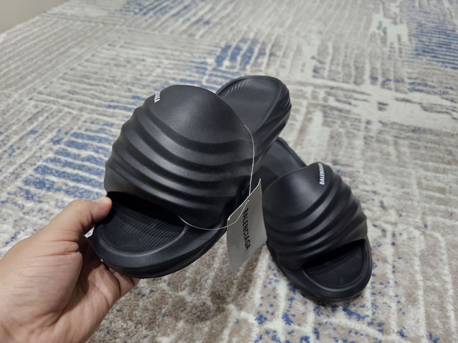 Balenciaga tapochka sotiladi