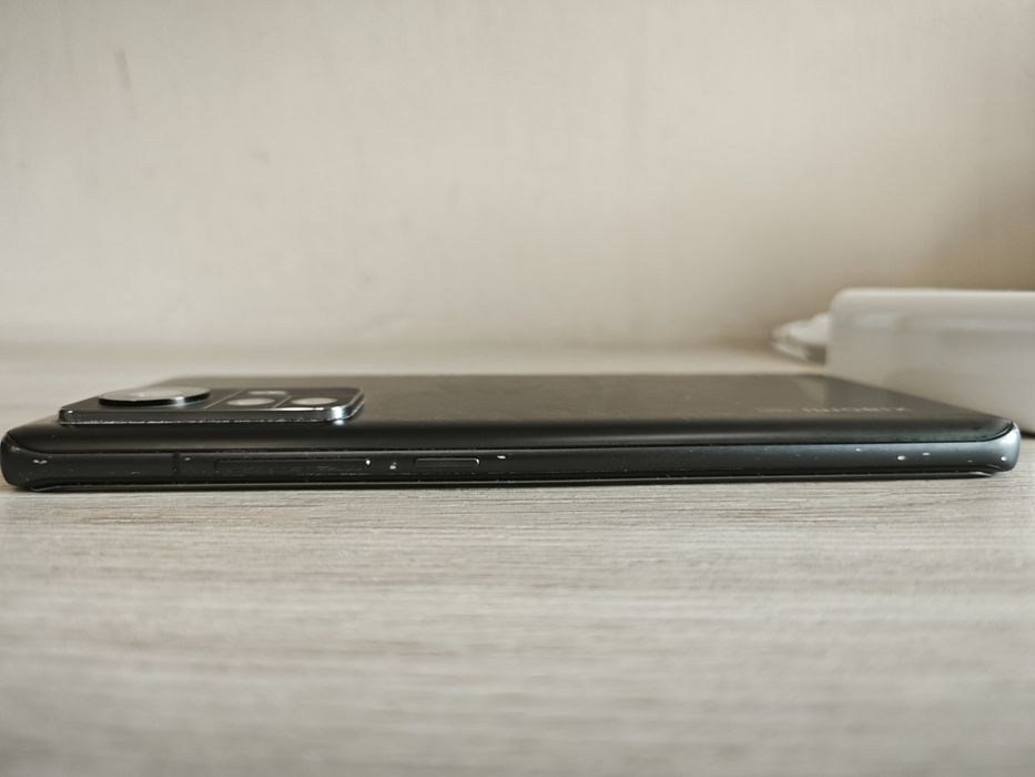 Xiaomi 12  256GB 12RAM