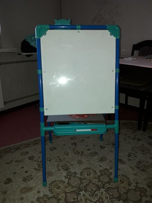 Мольберт Мольберт