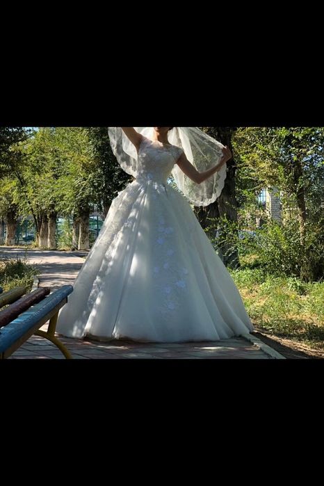 Продаётся свадебное платье, одевалось 1 раз