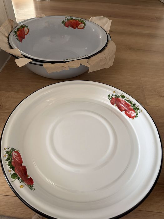 Эмаль таз для еды/леген