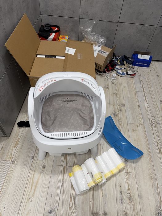 Litiera automată  iHUNT Autoscooper 11 NOUĂ, în cutie