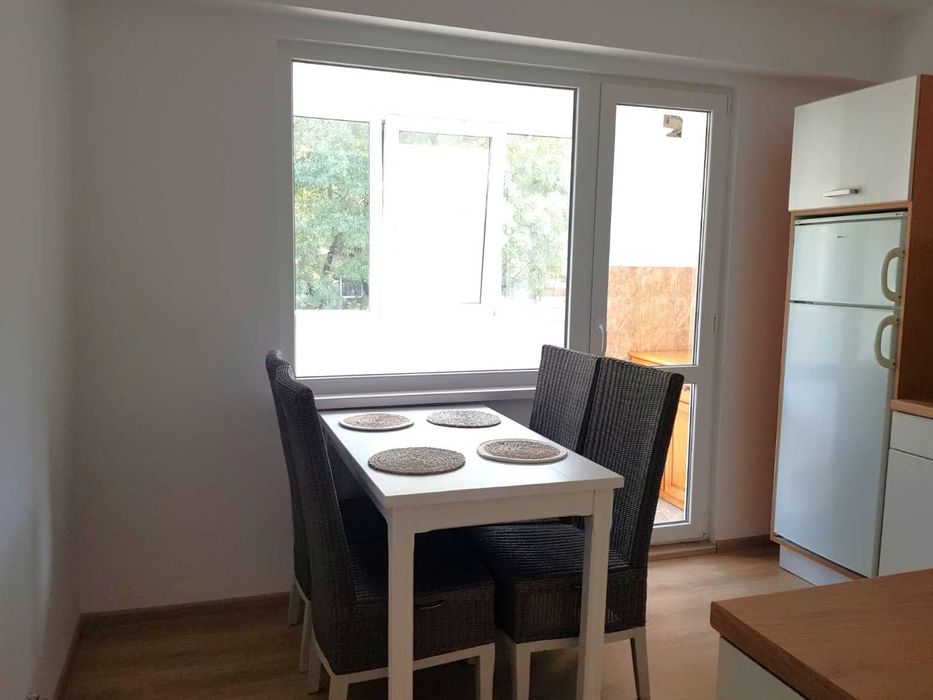 Дава се под наем Тристаен апартамент в Русе, Широк център - 78 кв.м за 87500 € - Снимка #3